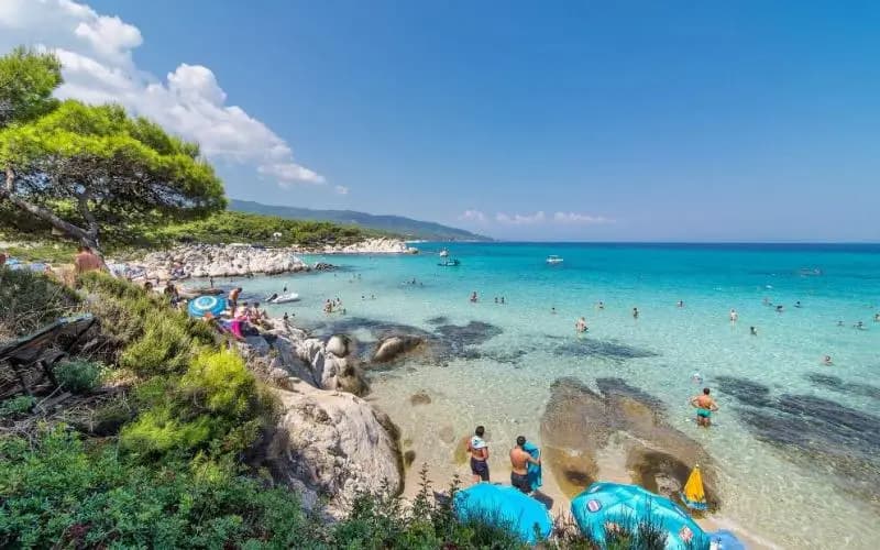 Σιθωνία: Τα κρυμμένα διαμάντια