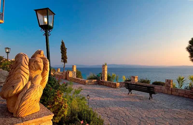 Afytos: Das Schönste Dorf der Kassandra — Reiseführer, Chalkidiki Hub