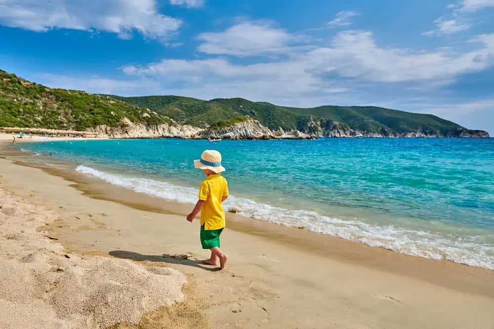 Strände mit flachem Wasser in Chalkidiki: Ideal für Kinder — Strände, Chalkidiki Hub