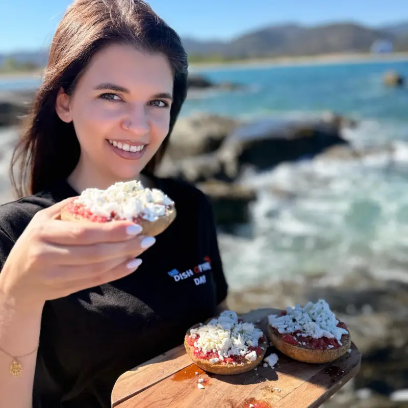 The creator of Dish of the Day from Sykea Halkidiki conquering social media