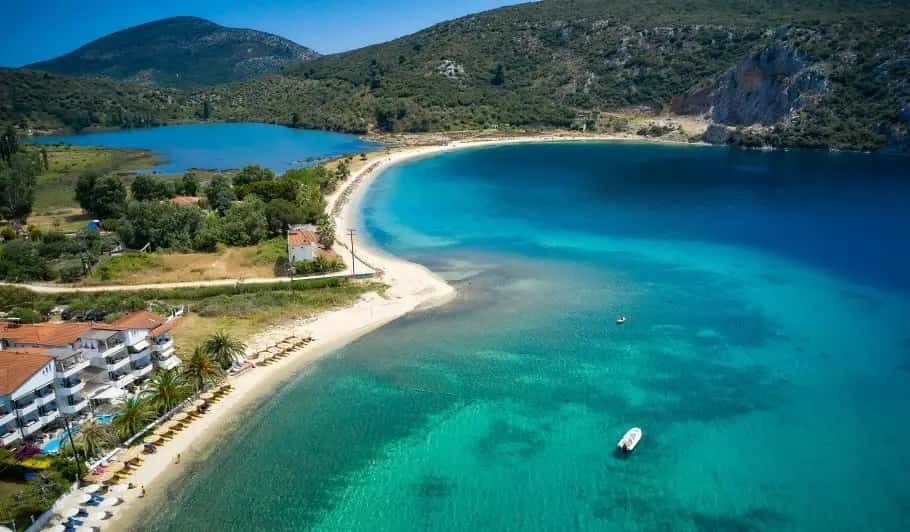 Der Ultimative Reiseführer für Doumpia in Chalkidiki — Reiseführer, Chalkidiki Hub