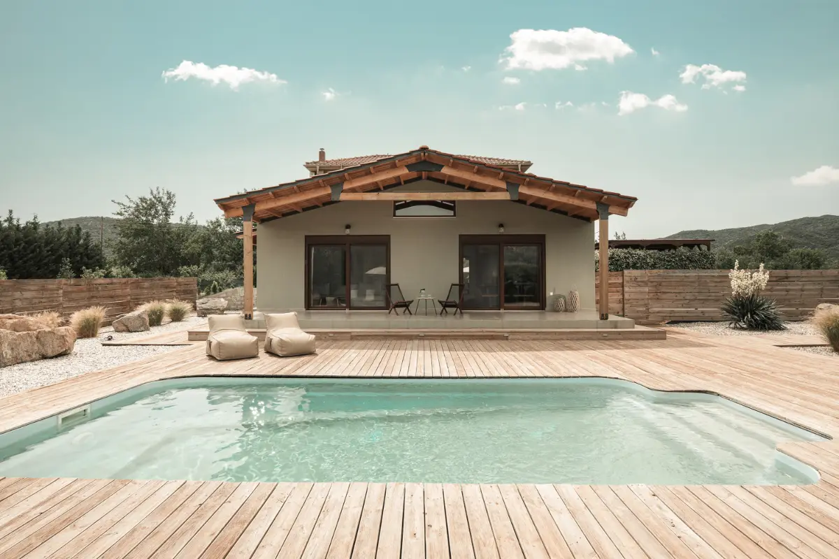 Вила Теспис 2