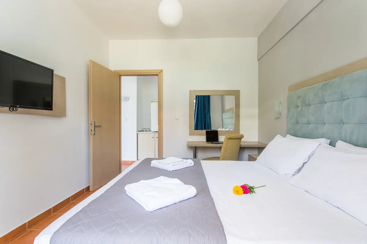 CORAL BLUE BEACH Hotel