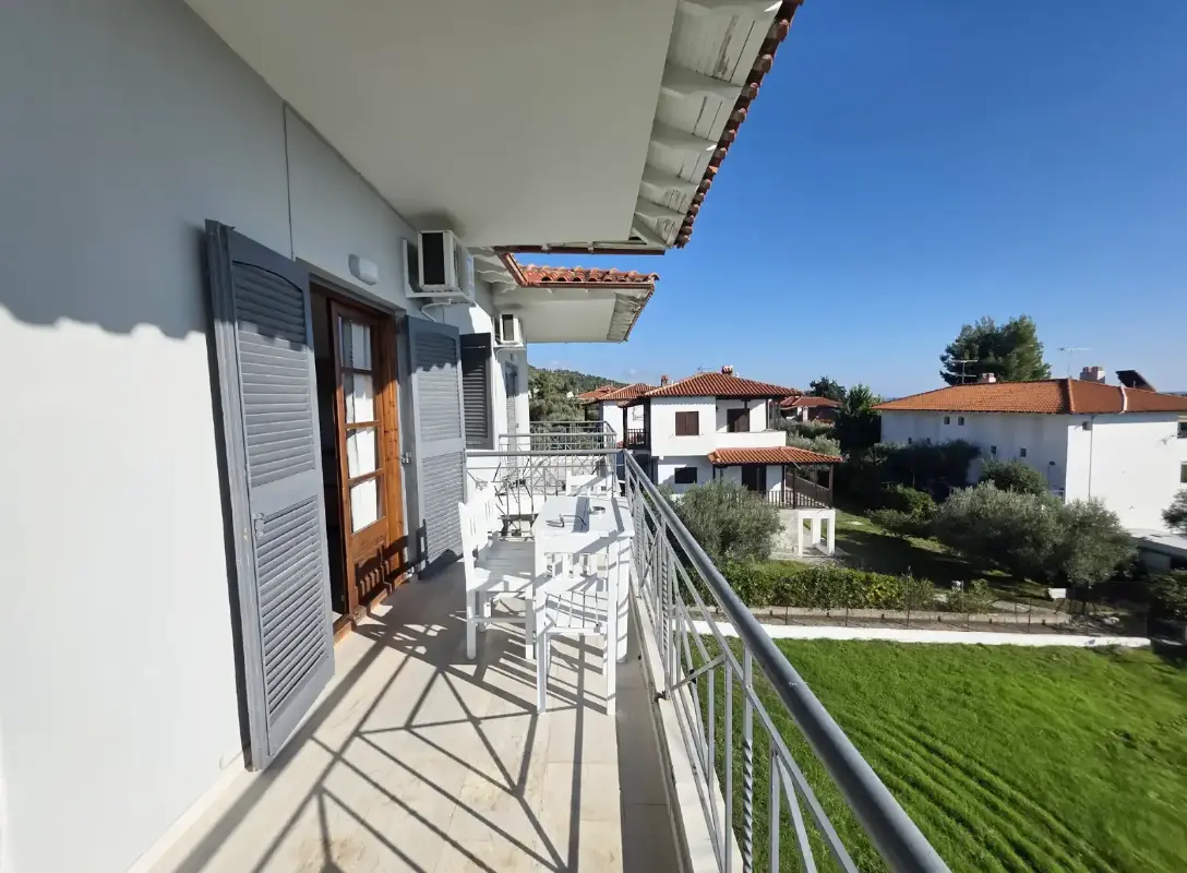 Theros Apartments “S”
