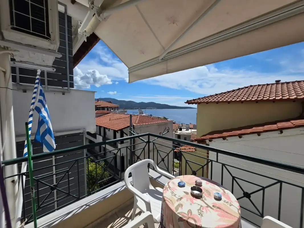 SeaView Giannas