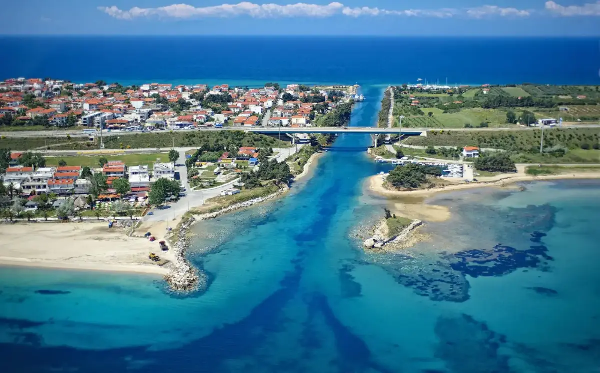 Aqua Luxury Villas