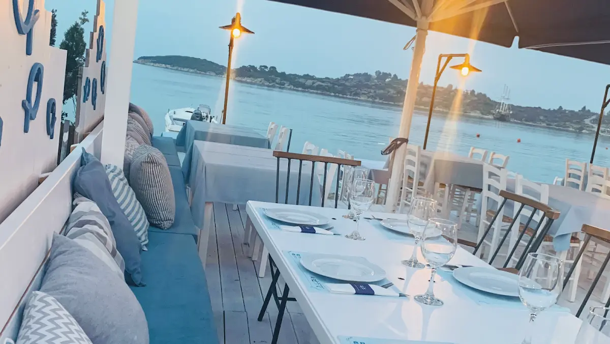 Aristos Fish Restaurant