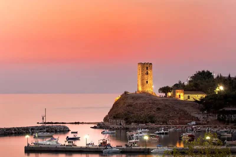 Nea Fokaia: Ein Reiseführer für Chalkidiki — Reiseführer, Chalkidiki Hub