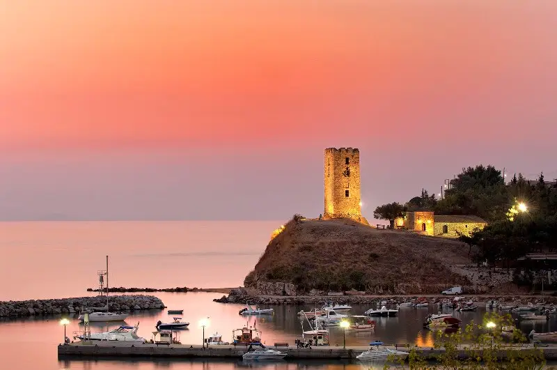 Nea Fokaia: A Guide to Halkidiki