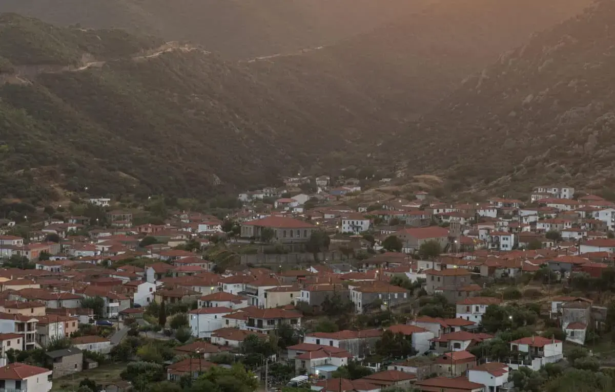 Ανακαλύψτε τη Συκιά: Το κρυφό διαμάντι της Χαλκιδικής