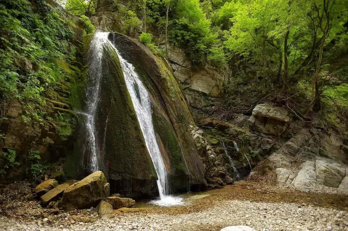 Varvara: Der Ultimative Dorf Reiseführer in Chalkidiki — Reiseführer, Chalkidiki Hub