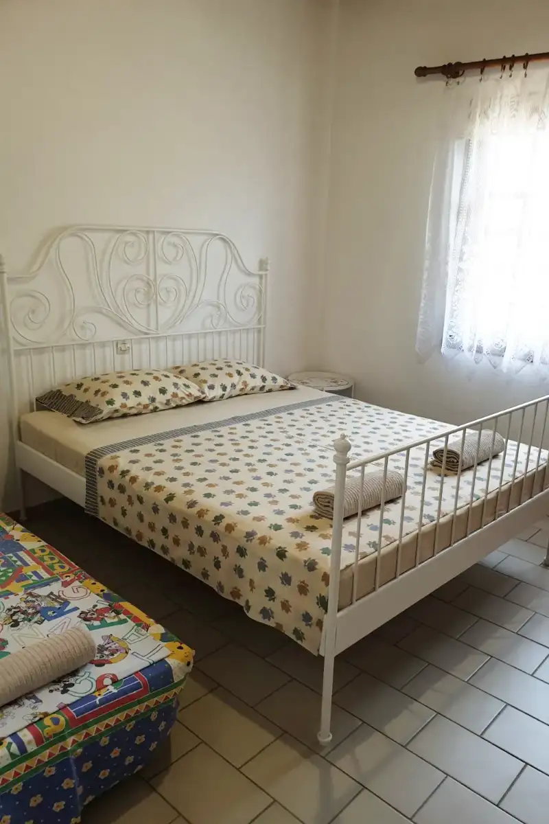 Ground Villa, Kalamitsi