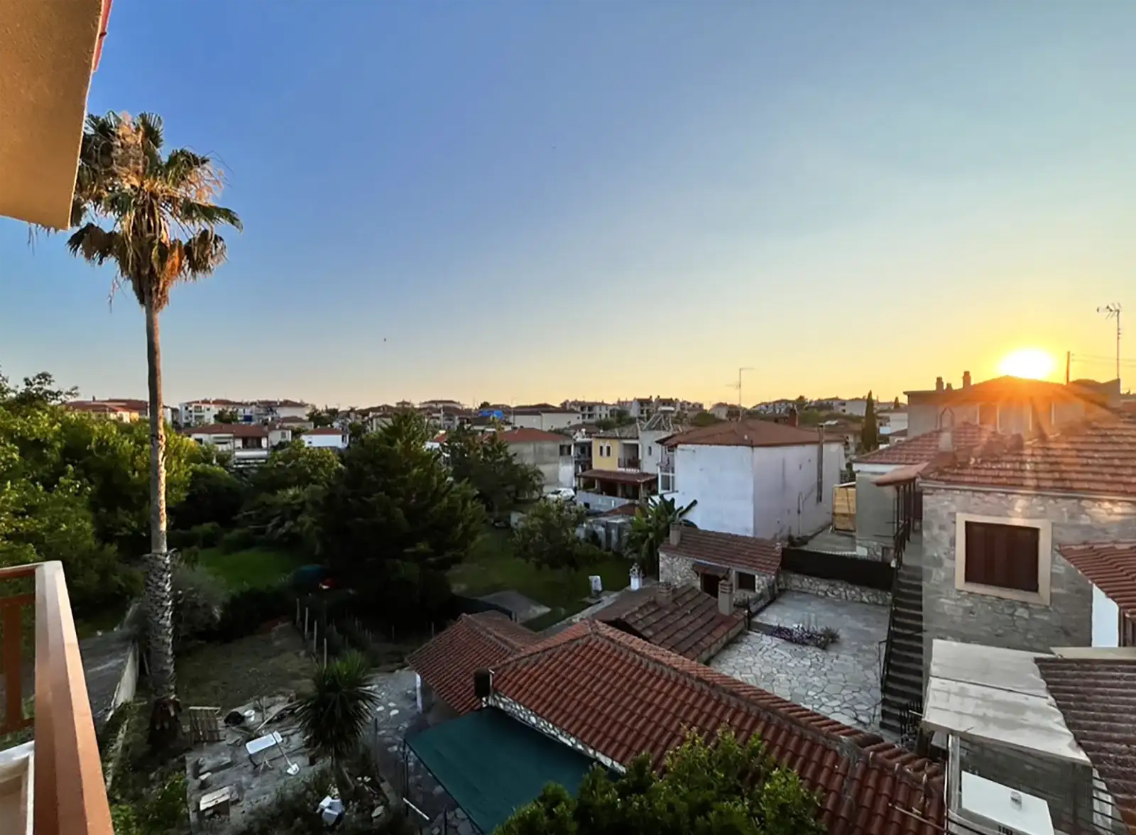 InLofts Studios, Afytos